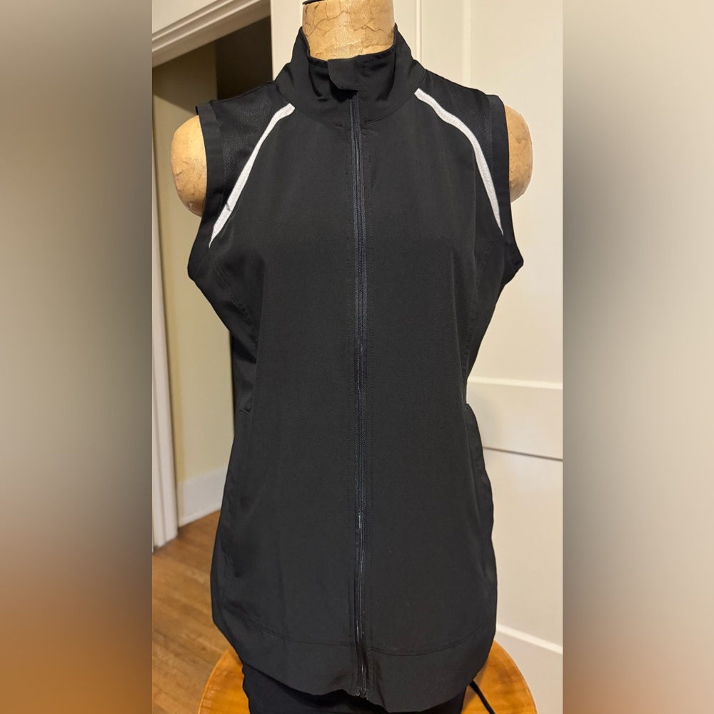 ZELOS Black Sleeveless Zip-Up Vest
